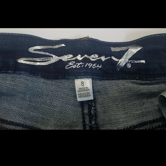 Seven 7 Denim Shorts Sz 8 Embroidered Back Pockets Dark Rinse - Picture 3 of 7